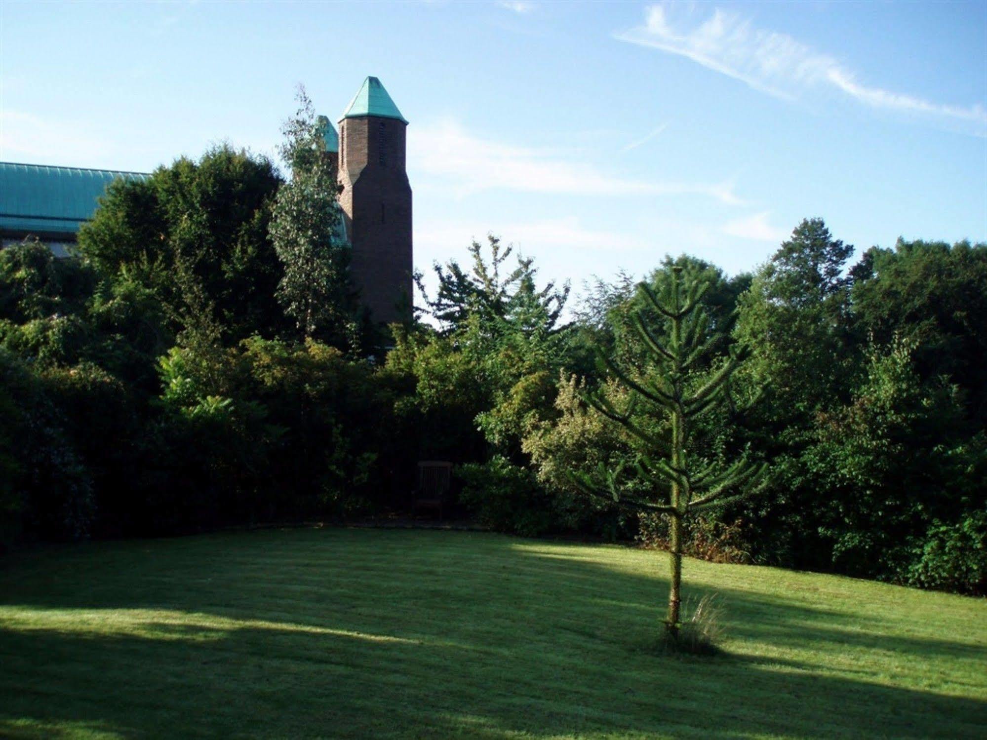Mirfield Monastery B&B Exterior foto